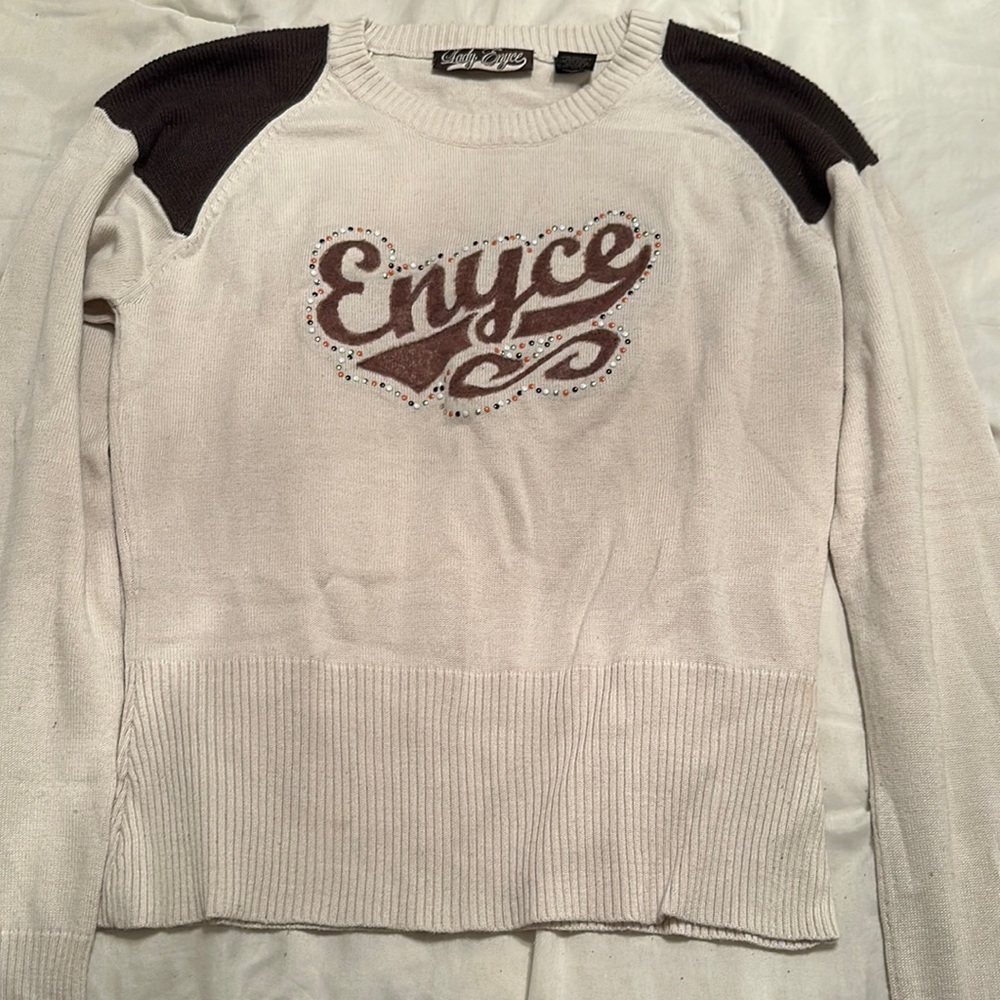 Vintage lady Enyce
